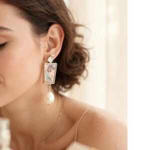 Silver plated faux pearl, marble & clear rhinestones earrings